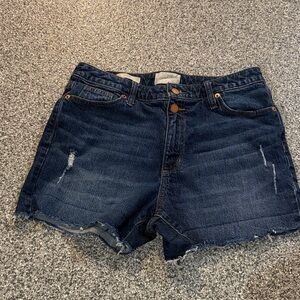 Universal Thread Dark Blue High-Rise Denim Shorts with Frayed Hem